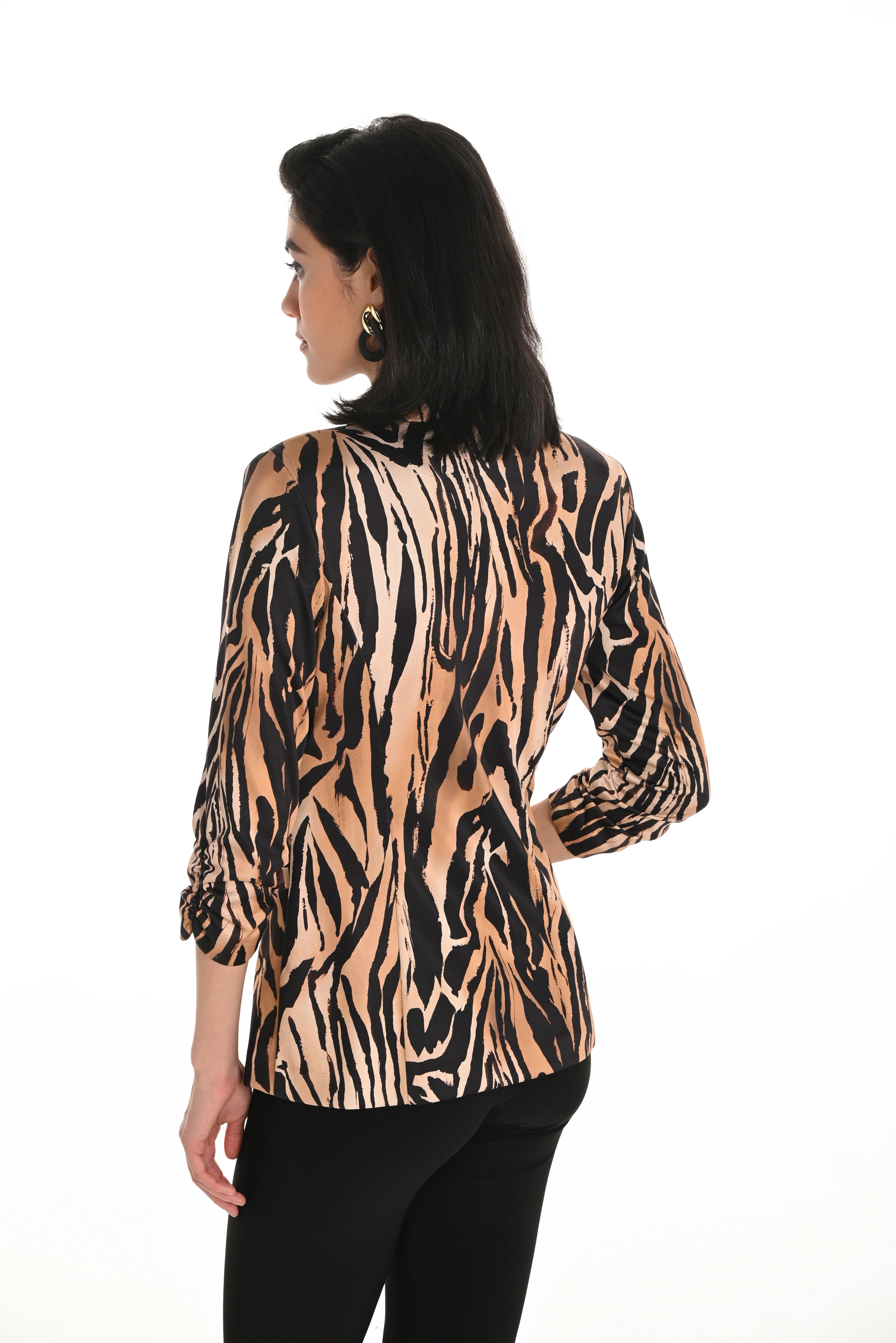 Frank Lyman -253310-1002-Knit Jacket-Black/Gold - Image 3