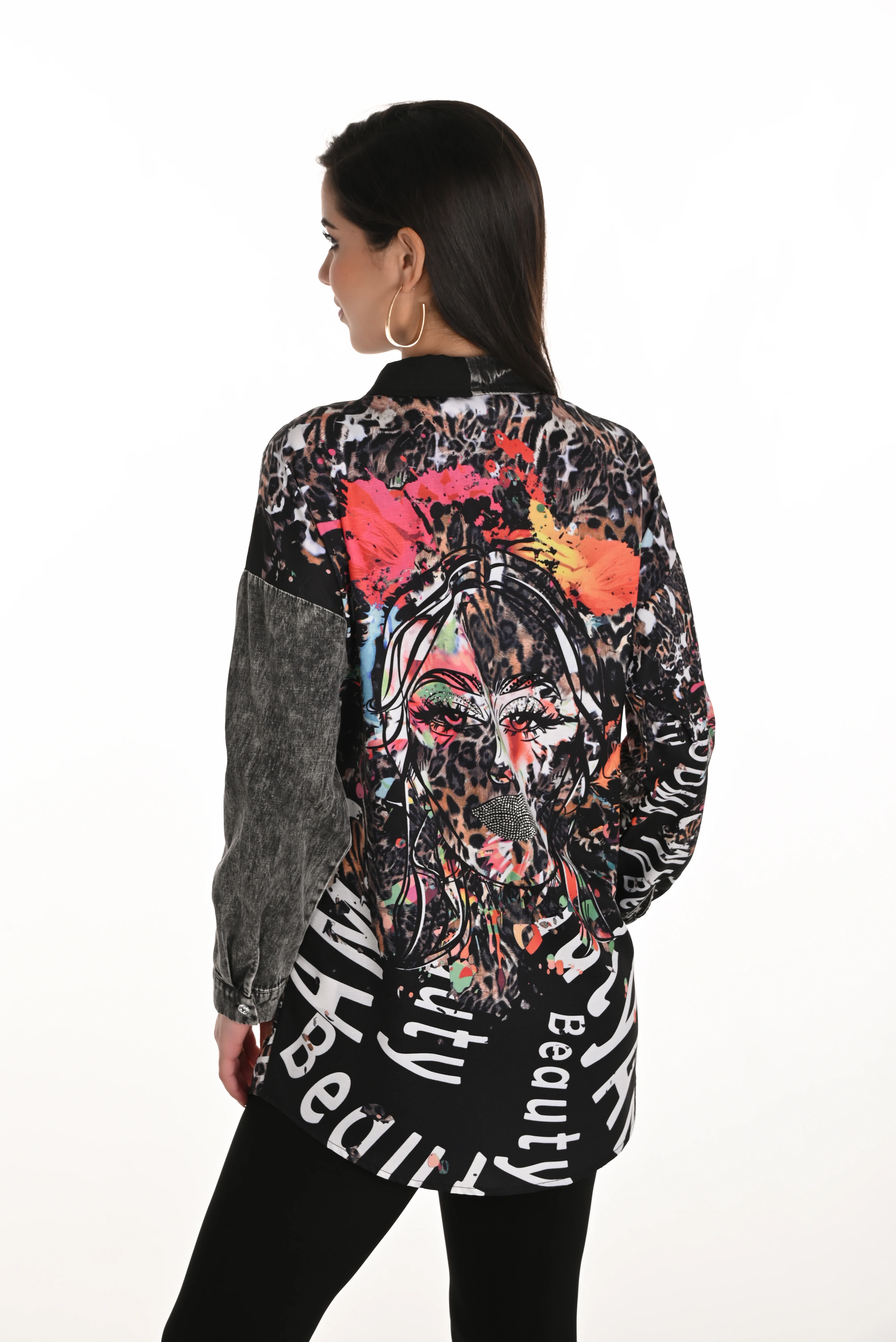 Frank Lyman -253749-1143-Woven Top-Black/Cheetah - Image 2