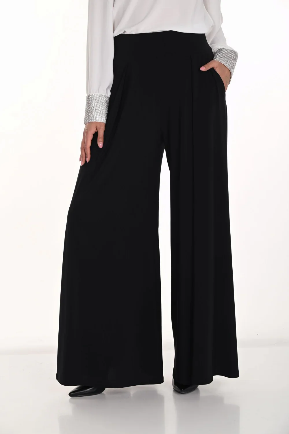 Frank Lyman -254022-100-Knit Pant-Black - Image 2