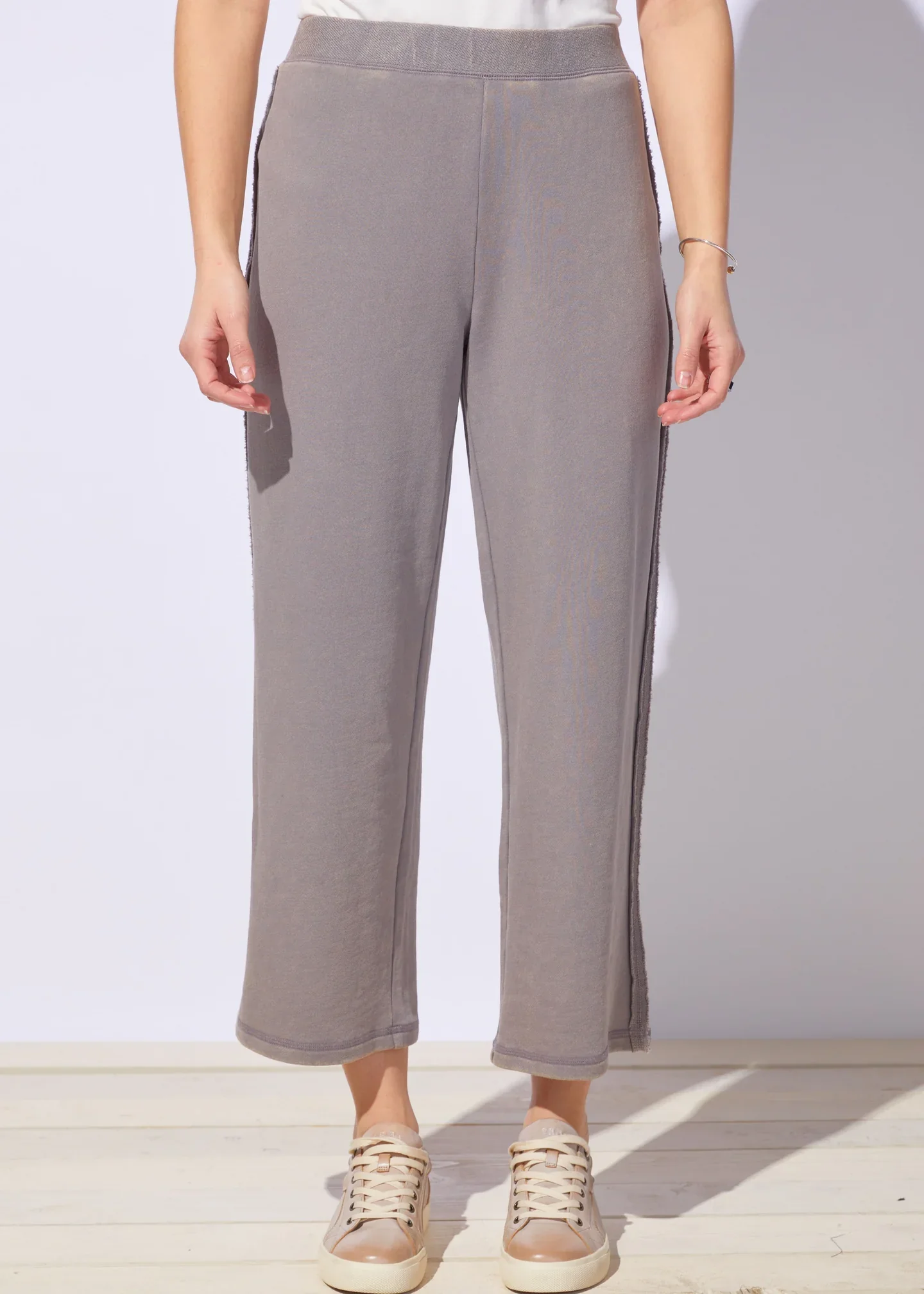 Habitat Escape -E68096-Anywhere Pant-Medium Blue Wash