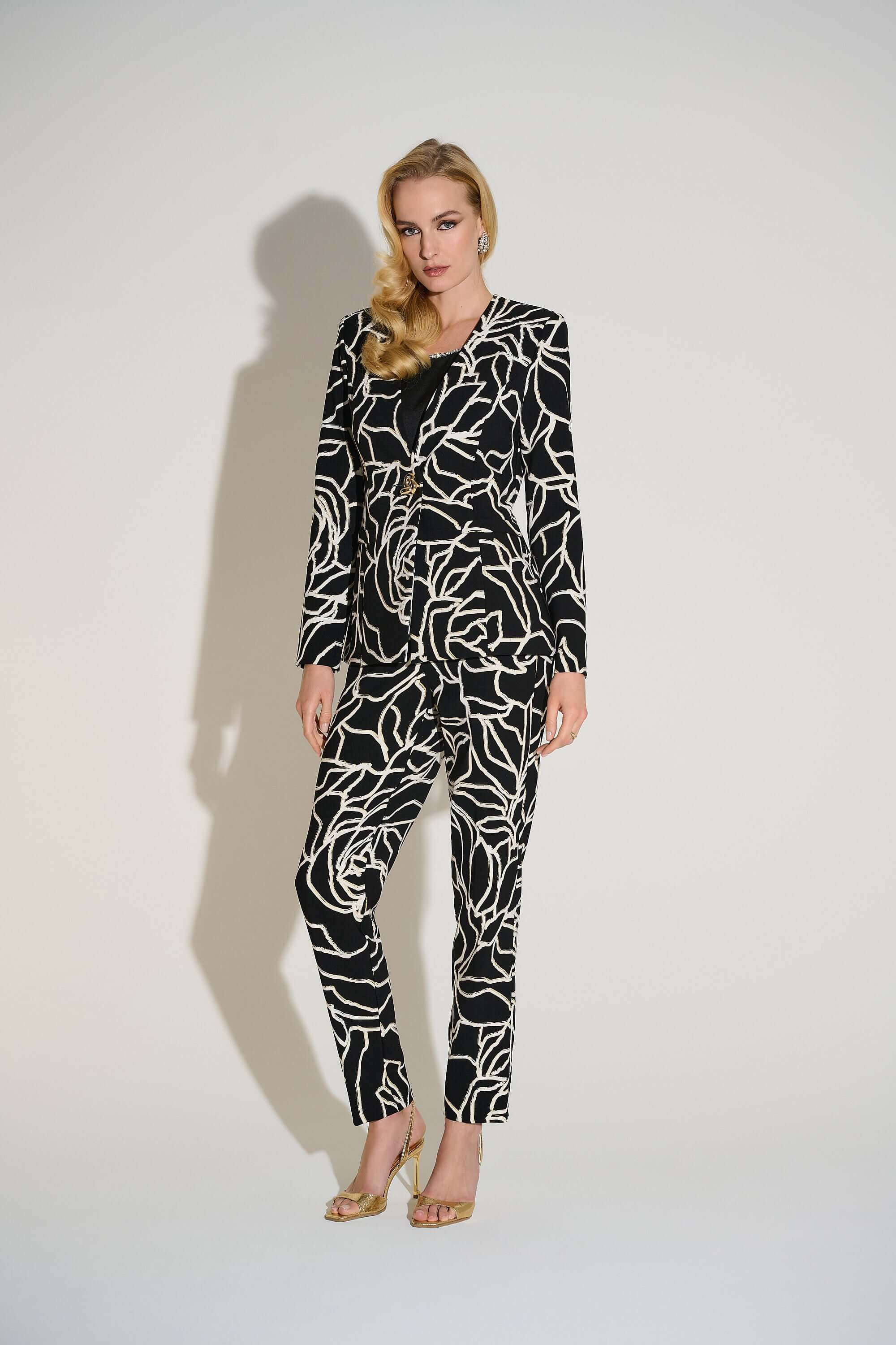 Joseph Ribkoff-253781-110-Jacket-Black/Vanilla - Image 4