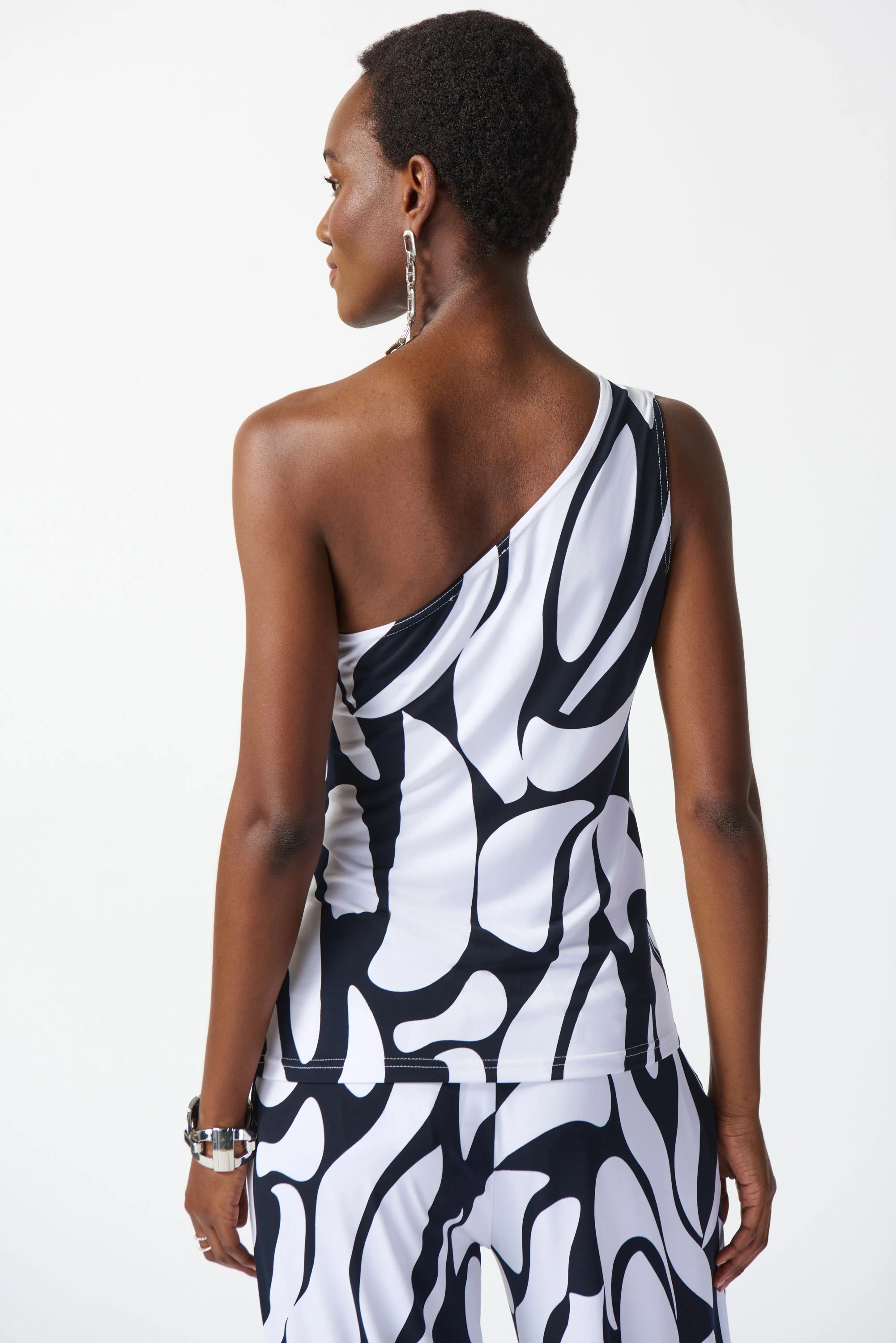 Joseph Ribkoff -242108-Top-Midnight Blue/Vanilla - Image 4