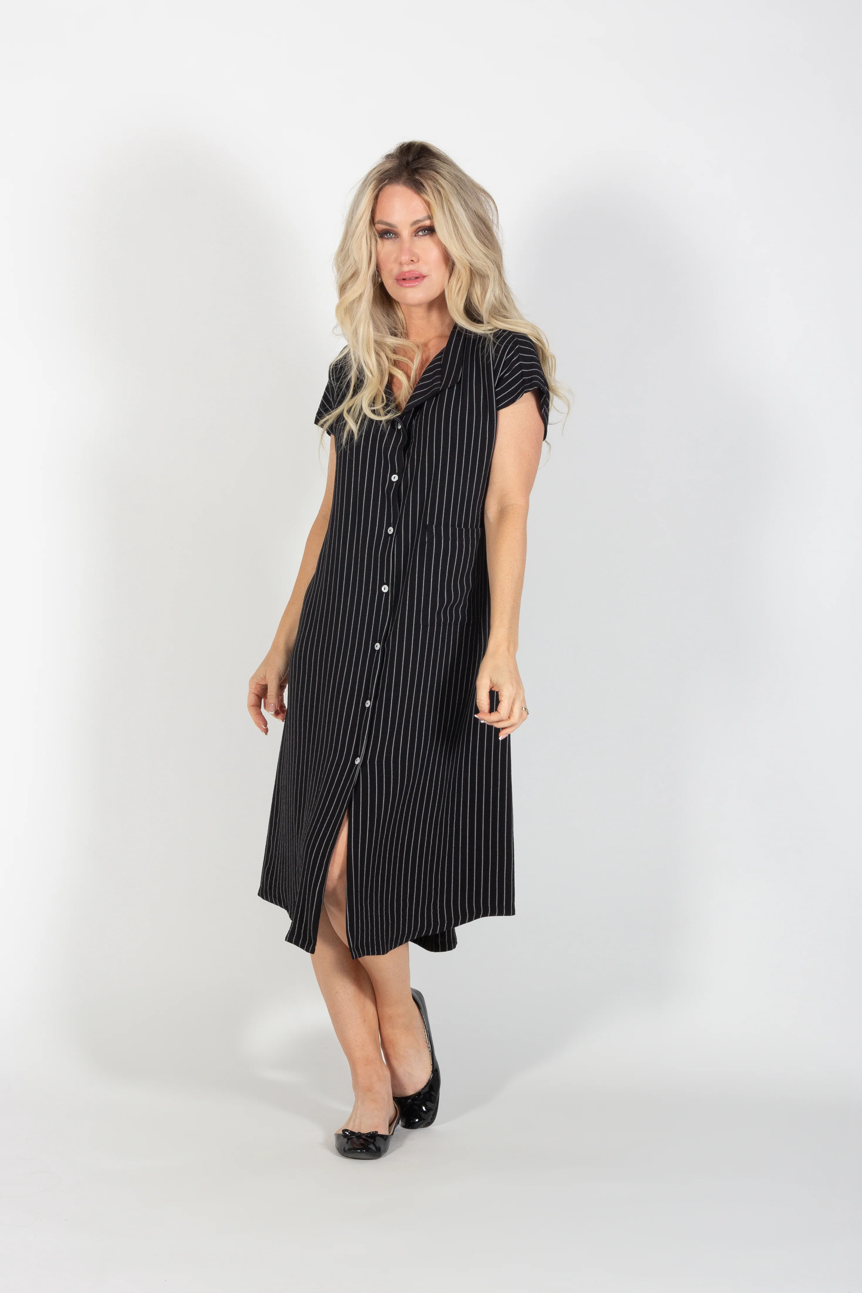 Pure Essence 250-5092- Duster-Black